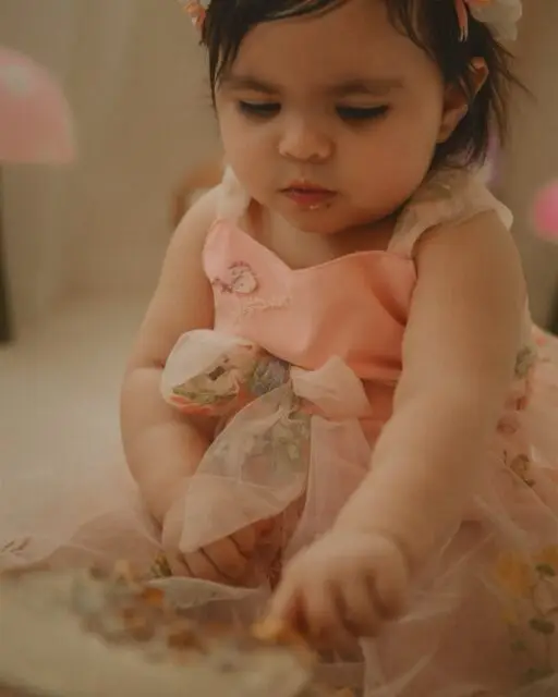 The tiny dress. The uncertain first bite. The all-in moment when she realized cake is worth it.

First birthdays go by so fast. One minute you’re holding a newborn, the next you’re watching them dive into cake with both hands.

This is the stuff worth pausing for.

Cake smash and milestone sessions now booking for Connecticut families.

📍 East Hampton, CT | Serving Middlesex, Hartford & New London counties

Keywords: Cake smash photographer Connecticut | First birthday photography | Baby milestone sessions | East Hampton CT | Documentary family photographer | Middlesex County | Hartford County | New London County | Connecticut baby photographer